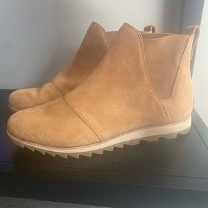 SOREL Women's Harlow Chelsea Rain Boot — Waterproof Leather Ankle Booties